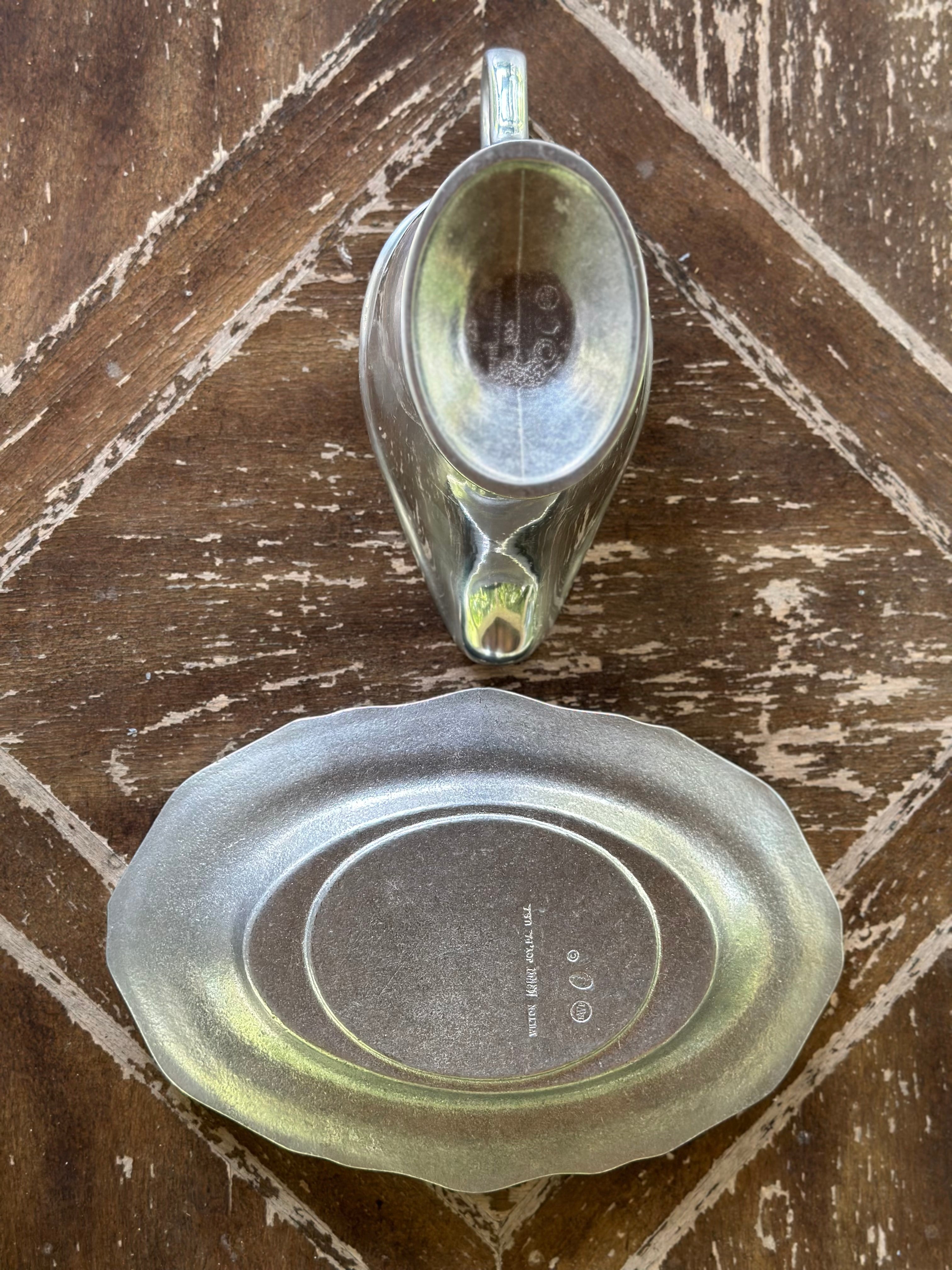 Entertaining, Wilton Armetale Gravy Boat with Saucer