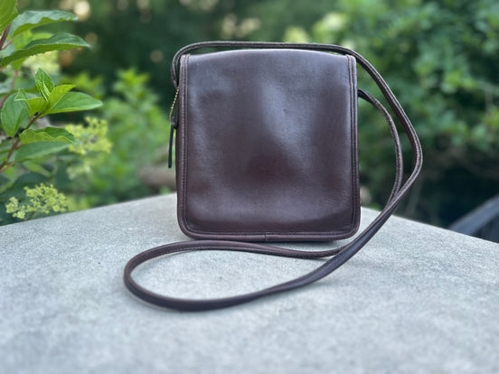 Handbag, Coach crossbody compact pouch Style 9620