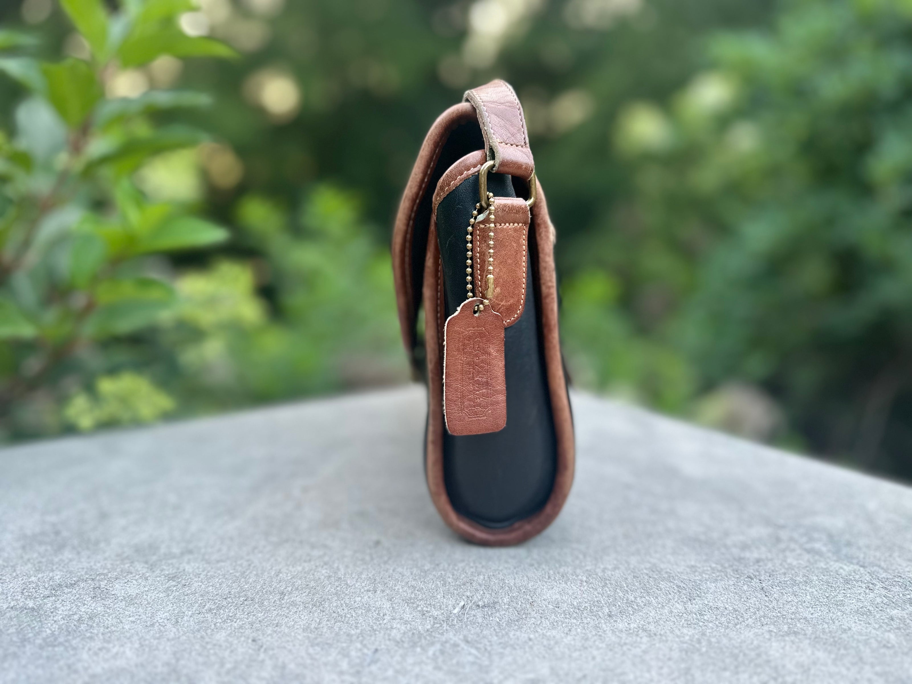 Handbag, Coach crossbody/shoulder leather bag