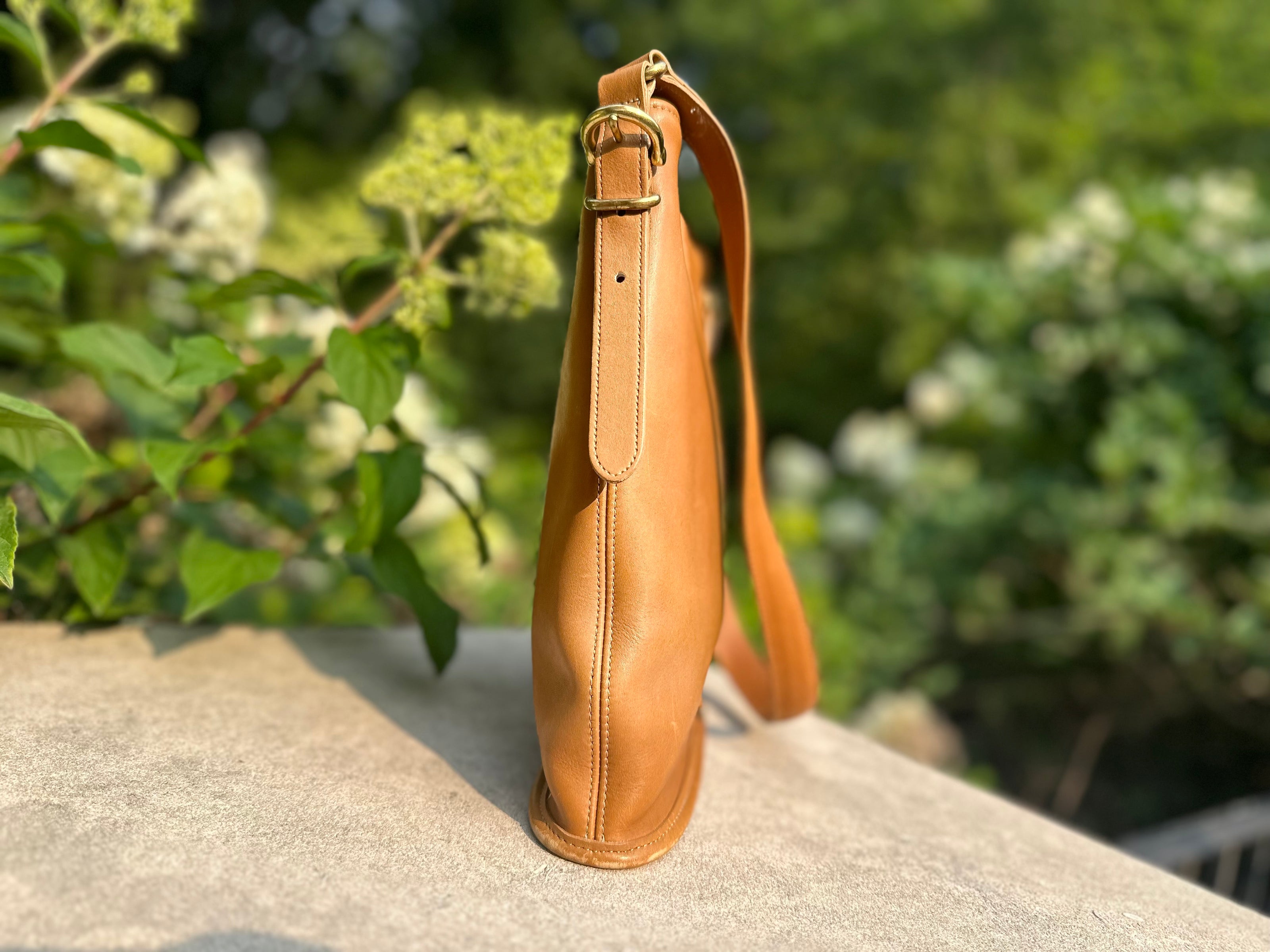 Handbag, Coach leather Equestrian Bucket Shoulder Bag