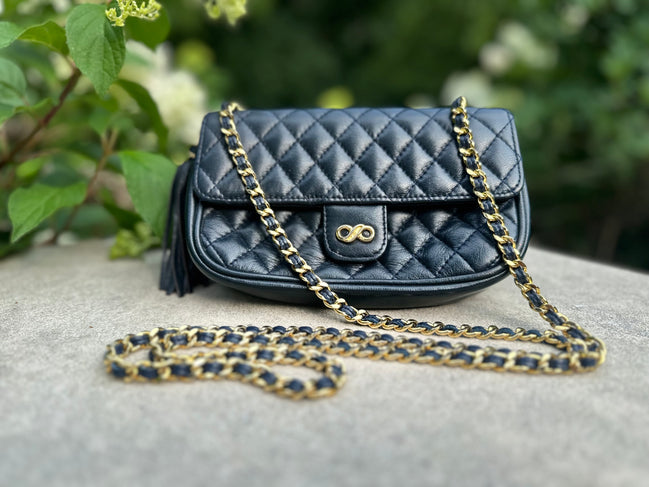 Handbag, Koret quilted navy crossbody bag