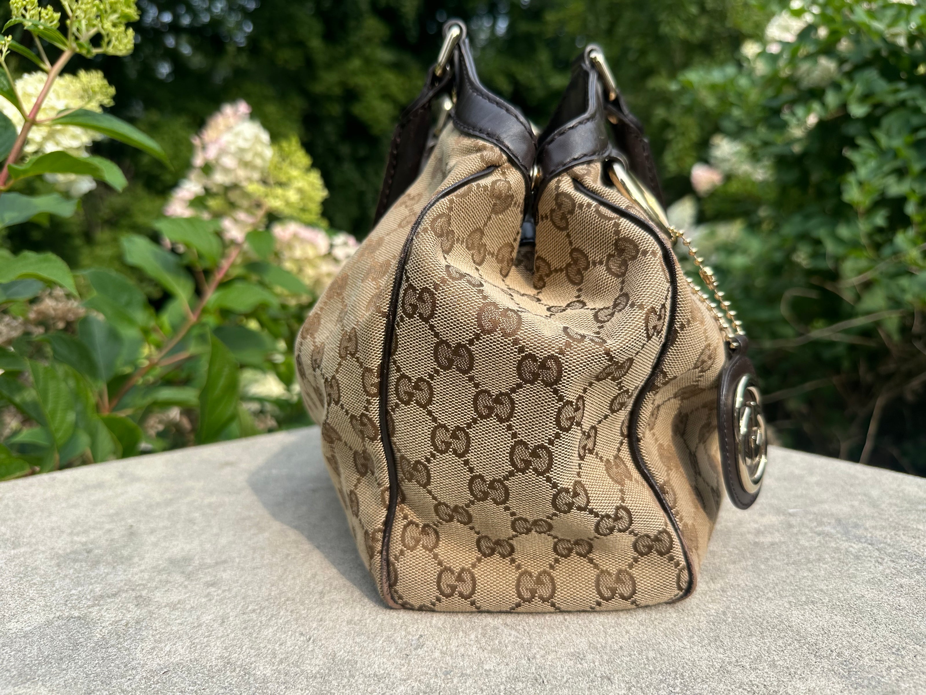 Handbag, Gucci shoulder bag