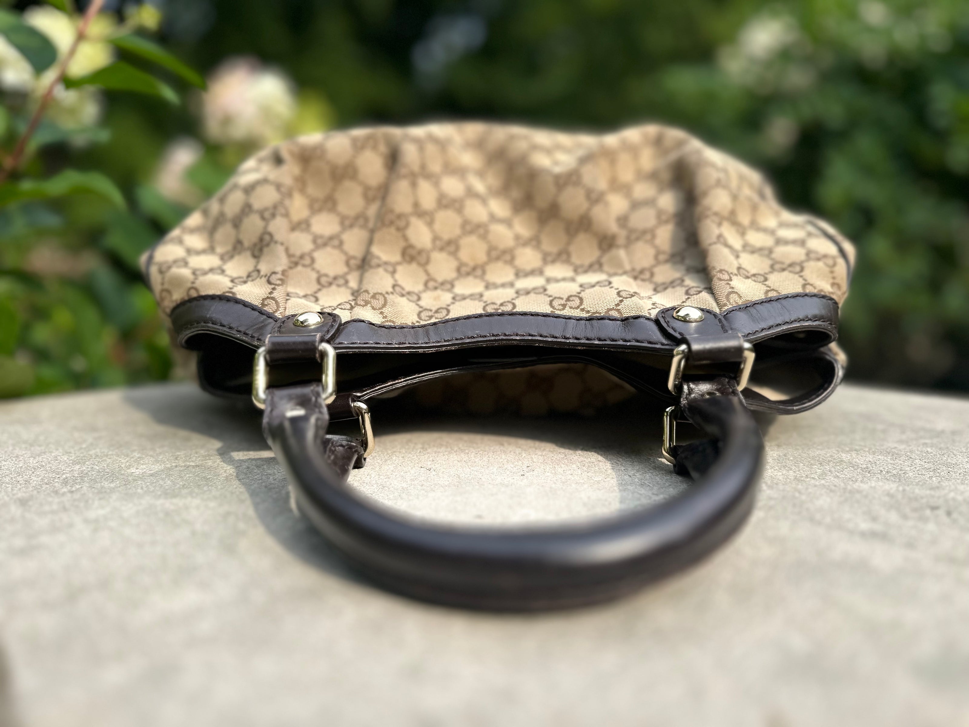 Handbag, Gucci shoulder bag