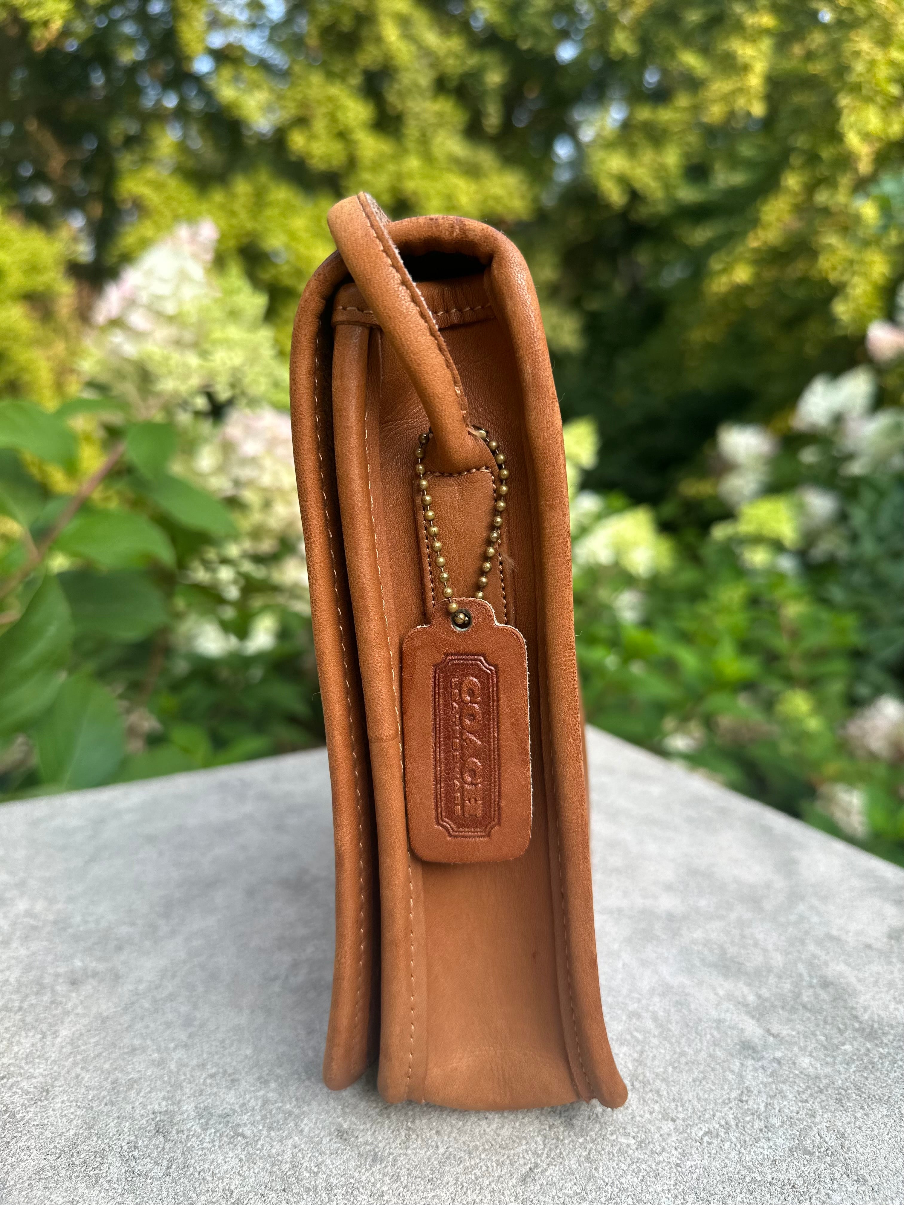 Handbag, Coach Crossbody 9620 bag