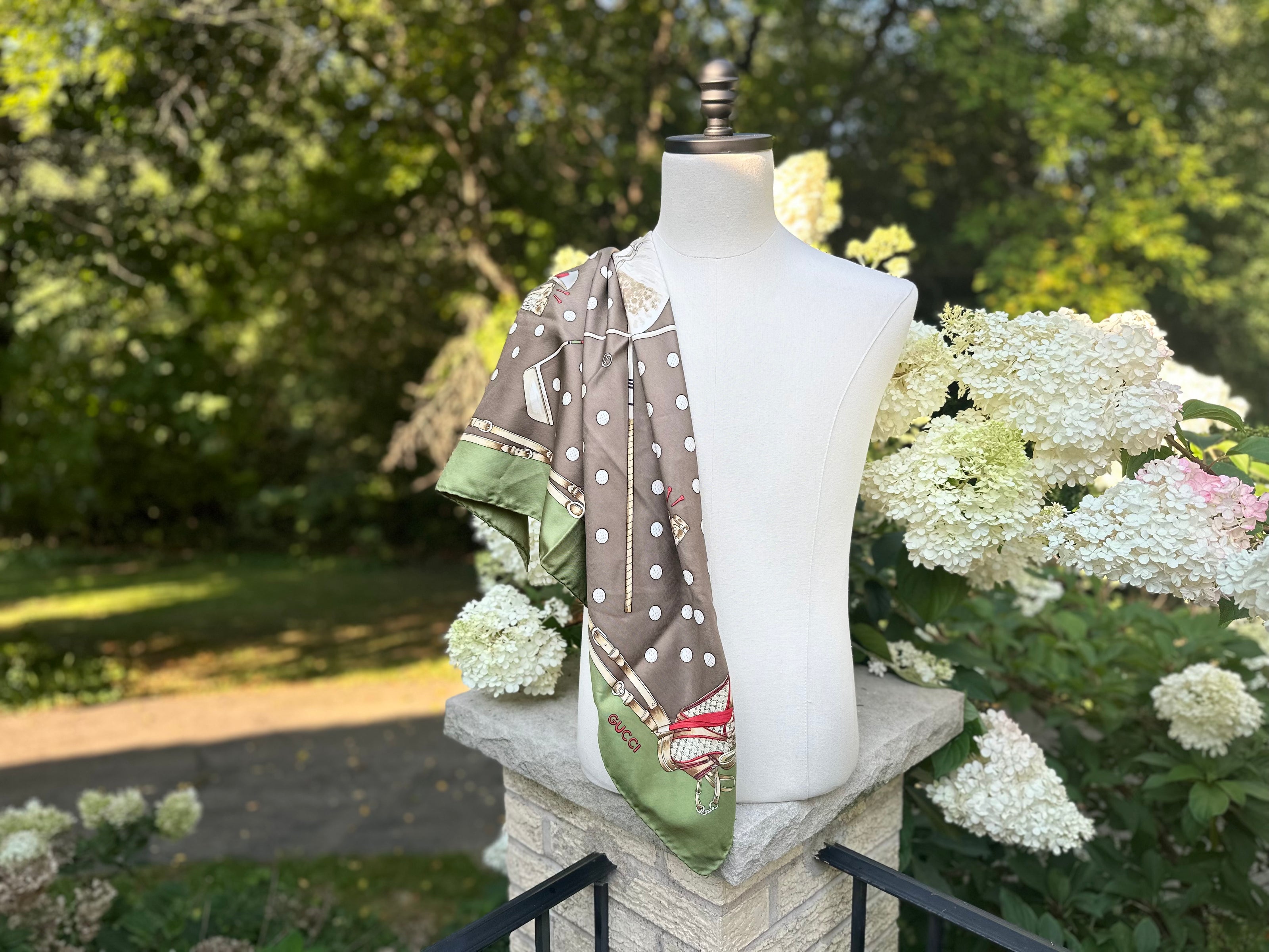 Scarves, Gucci Vintage Golf Theme