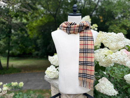 Scarves, Burberry wool