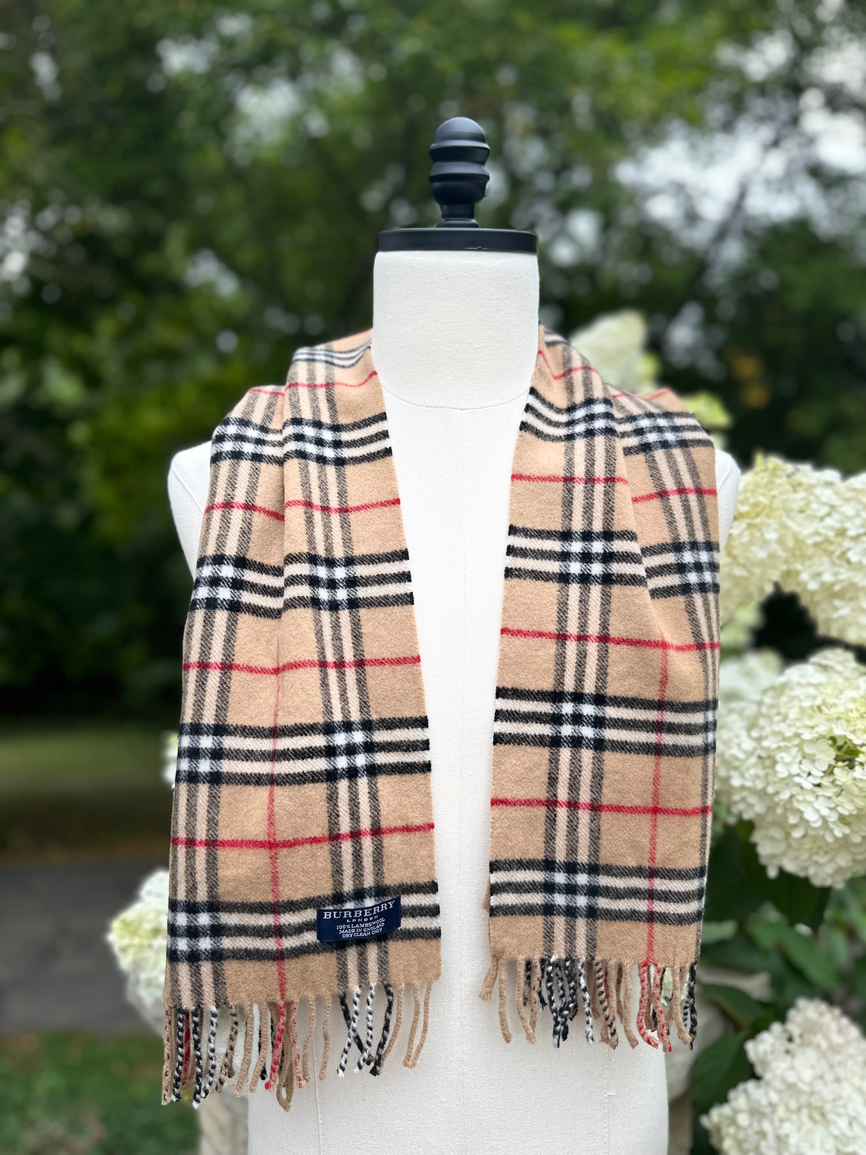 Scarves, Burberry wool
