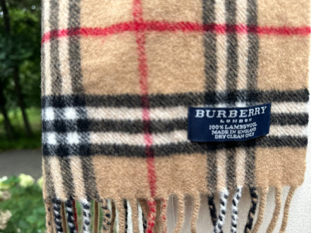 Scarves, Burberry wool