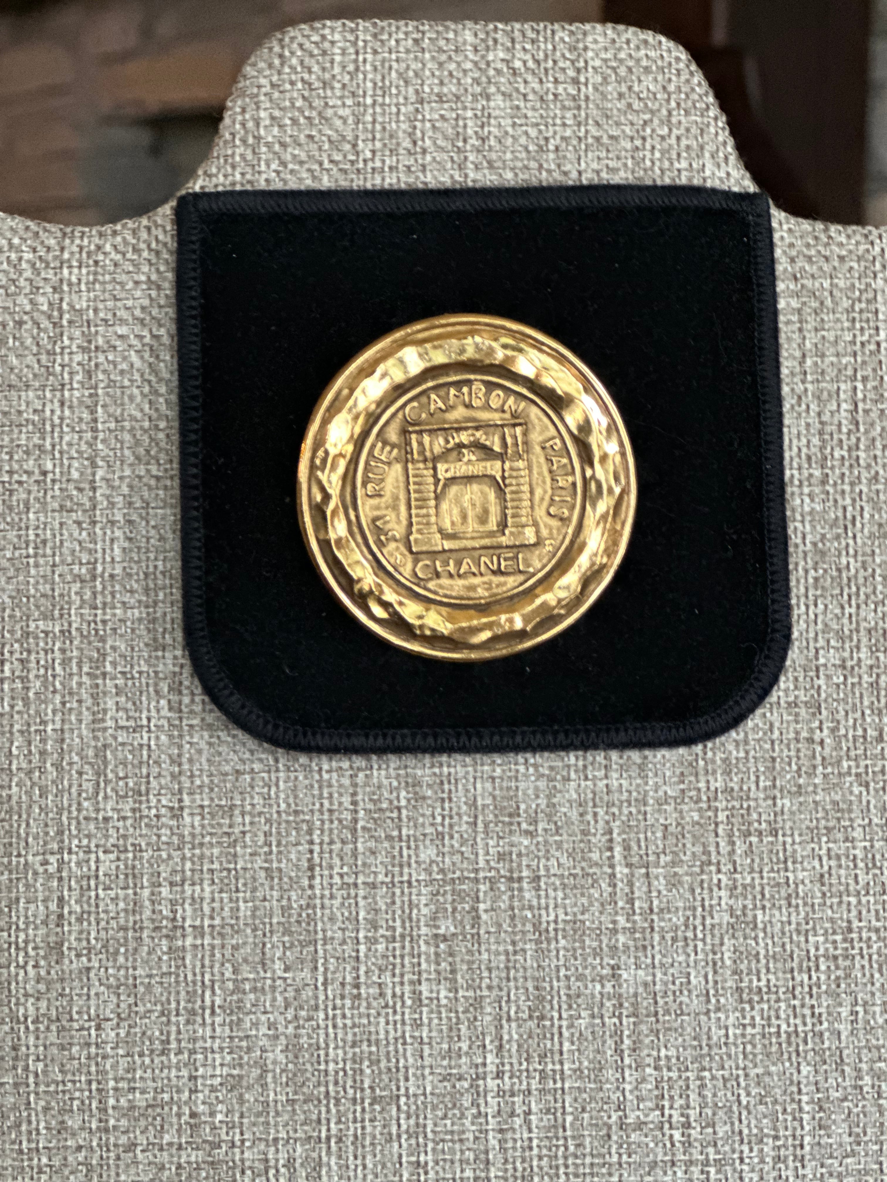 Jewelry, Chanel Medallion Brooch