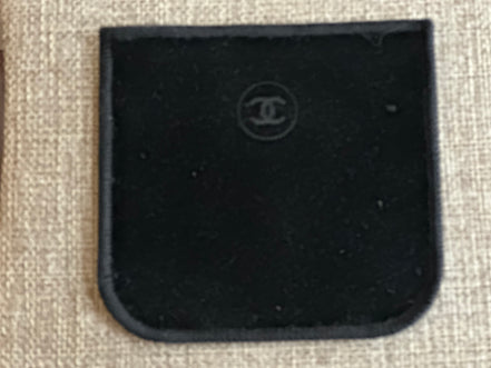 Jewelry, Chanel Medallion Brooch