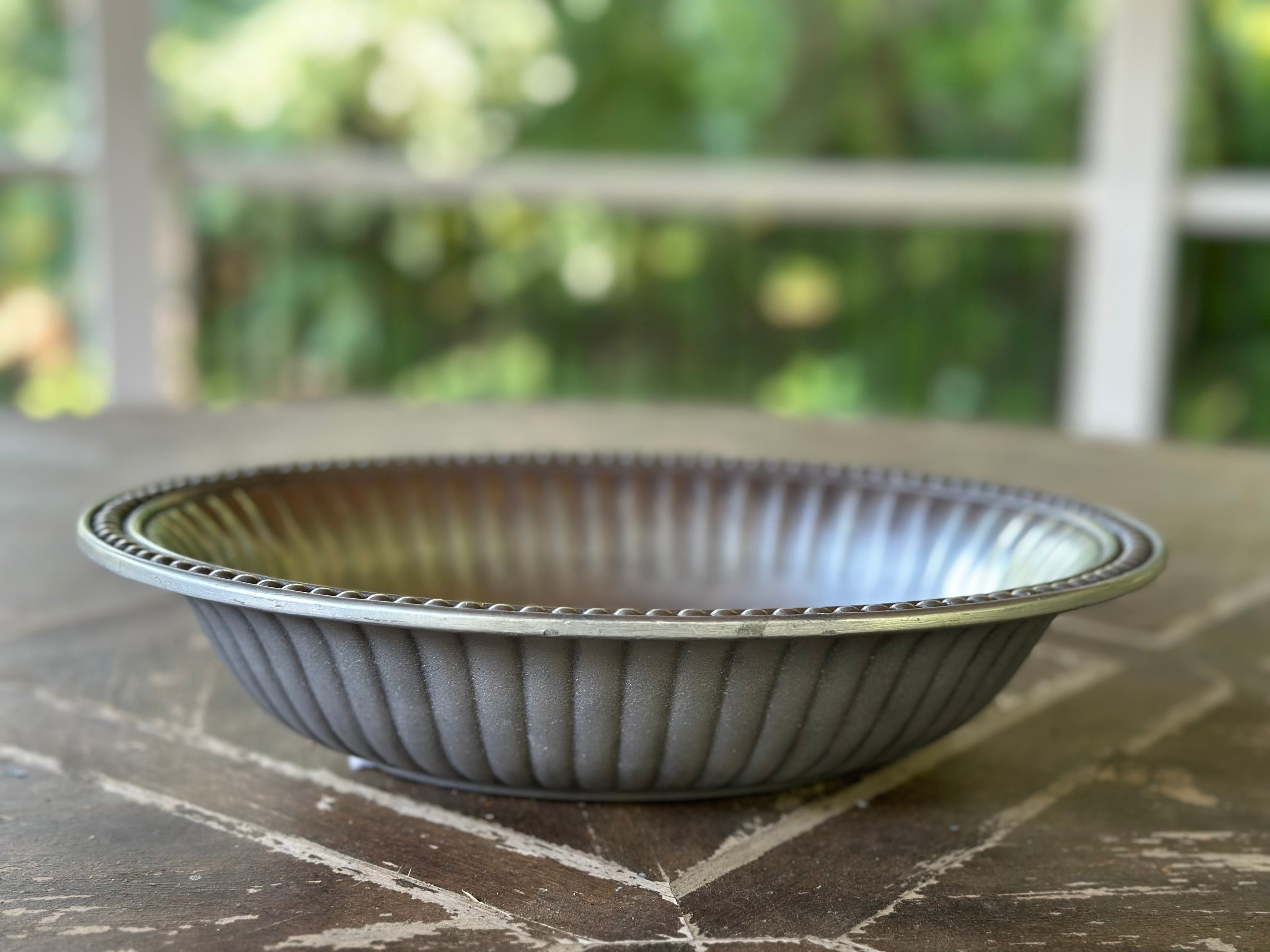 Entertaining, Wilton Armetale Serving Bowl