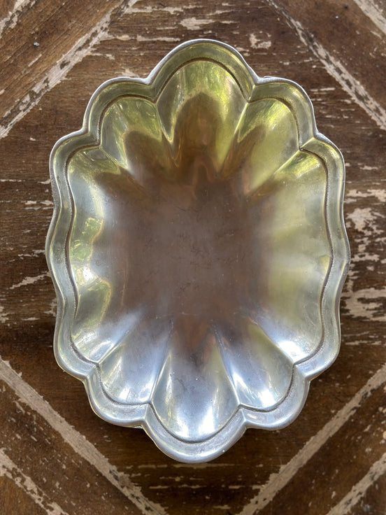Entertaining, Wilton Armetale Serving Tray (fluted)