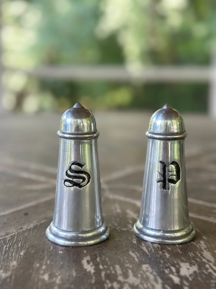 Entertaining, Wilton Armetale Salt and Pepper Shakers