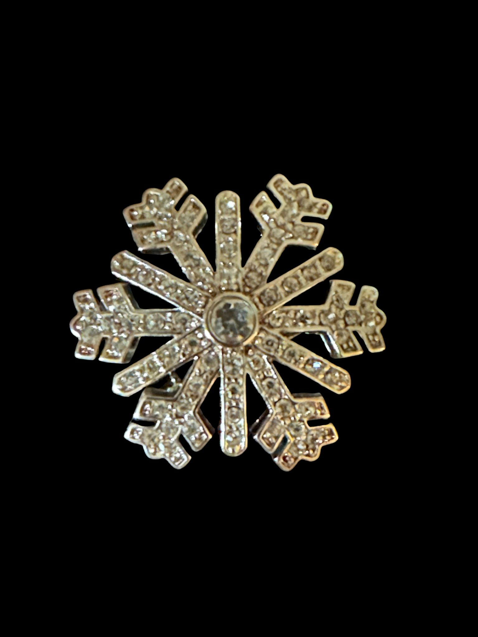 Jewelry, Monet Snowflake Holiday Christmas Brooch