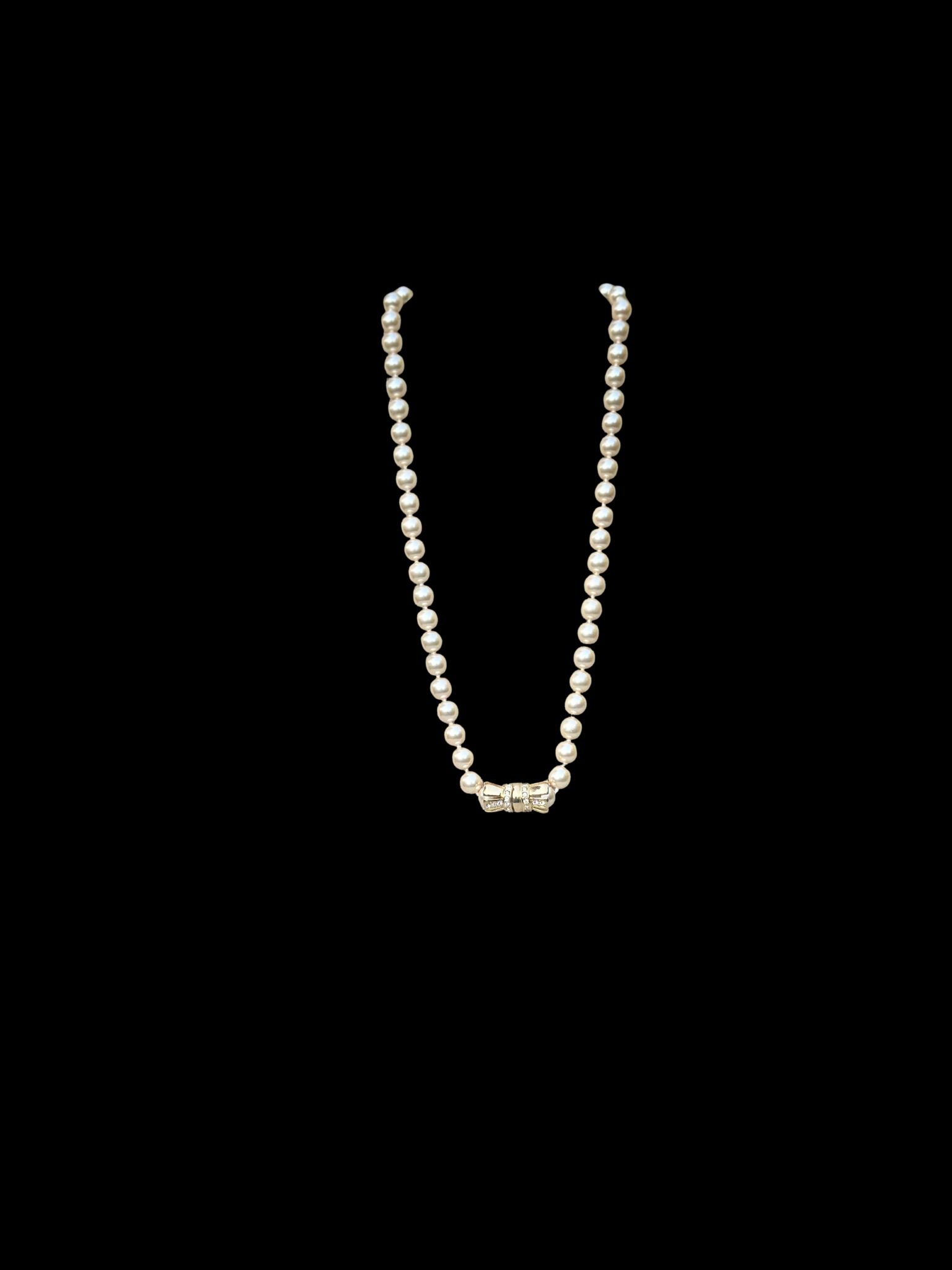 Jewelry, Kenneth Jay Lane (KJL) Faux Pearl Necklace